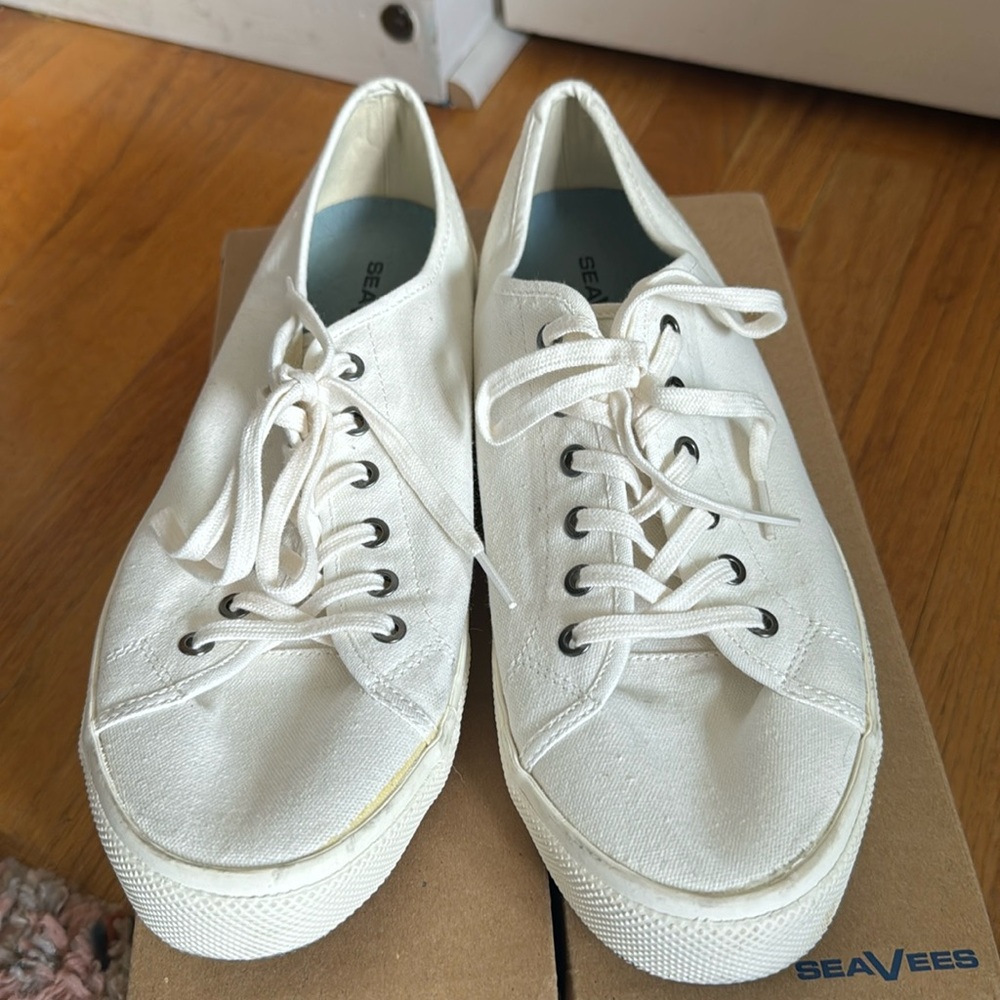 SeaVees White Canvas Monterey Sneaker Classic